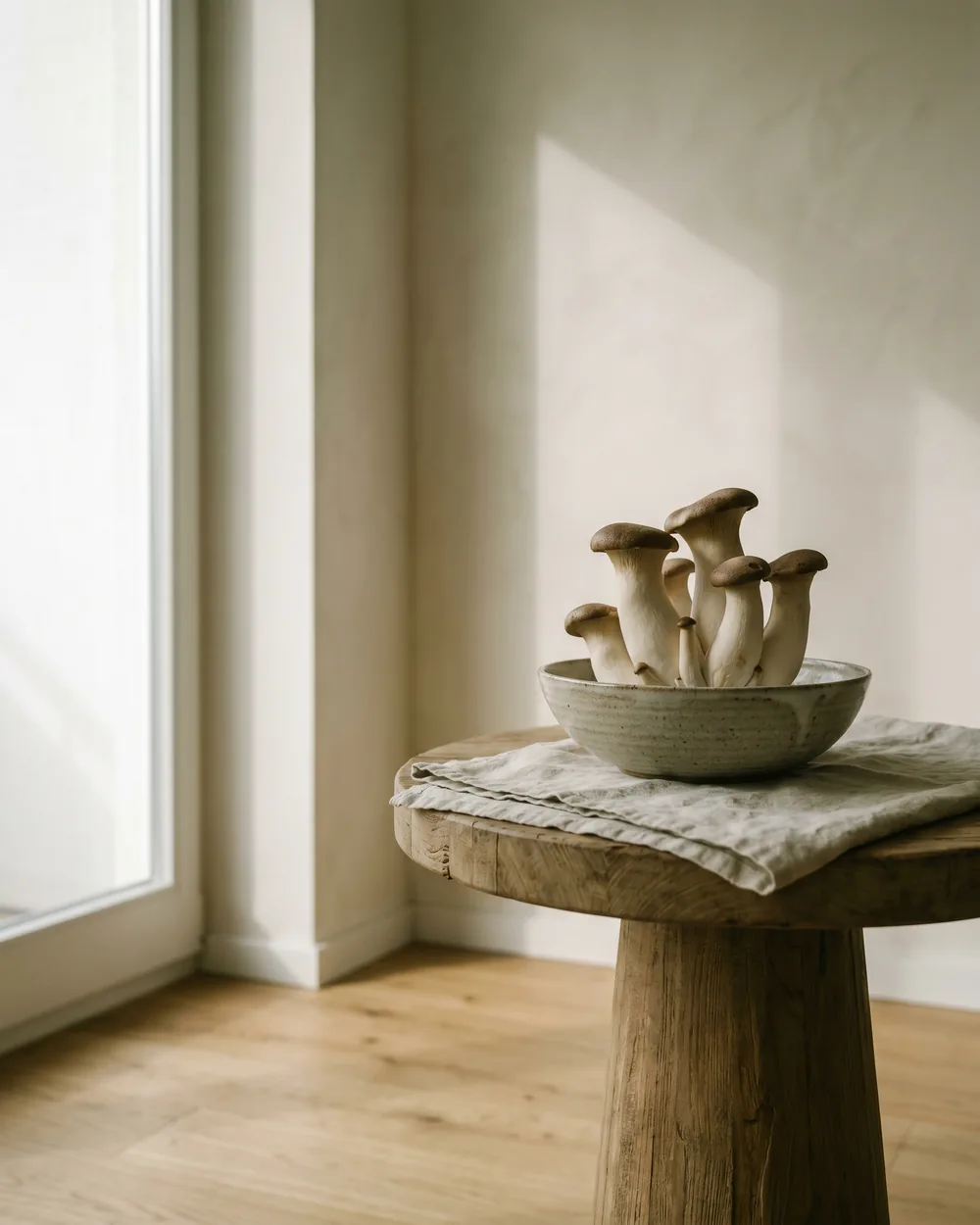 Kräuterseitling styliert im Wohnraum